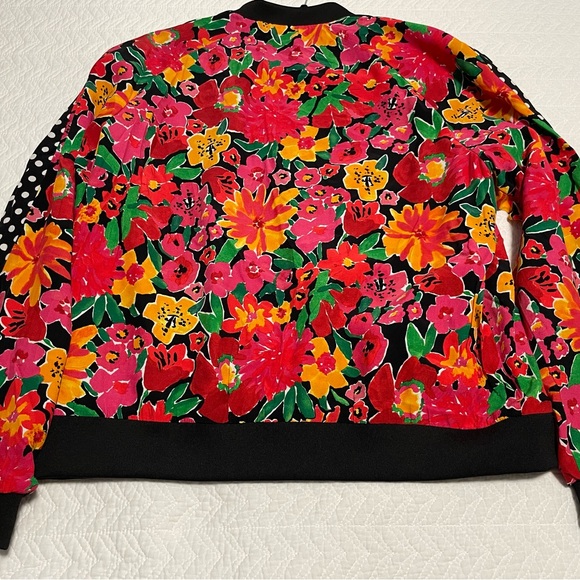 New ..Zara floral Jacket !! - Picture 6 of 6